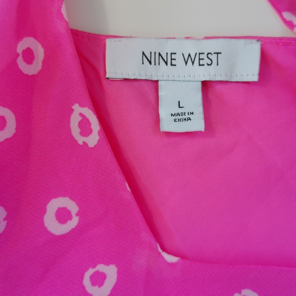 Nine West Pink White Circle Print Tie Neck Blouse Size Large Long Sleeve Top - Picture 4 of 9